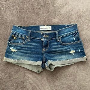 NWT Abercrombie Kids Distressed Denim Shorts